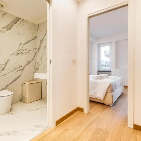 Luxury Via Montenevoso 4 Pax Wi-fi Appartement