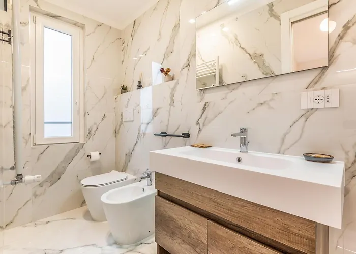 Apartment Luxury Via Montenevoso 4 Pax Wi-fi *